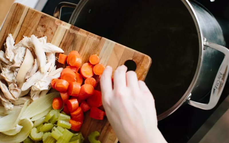 Cho-ga-va-rau-tro-lai-noi-nuoc-dung